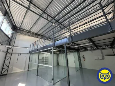 Galpão/Depósito/Armazém para alugar, 350m² no Canto, Florianópolis