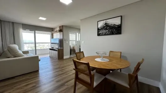 Apartamento com 2 Quartos à venda, 88m² no Barreiros, São José