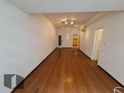 Apartamento com 3 Quartos para alugar, 154m² no Copacabana, Rio de Janeiro