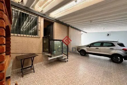 Sobrado com 3 Quartos à venda, 163m² no Vila Lucinda, Santo André