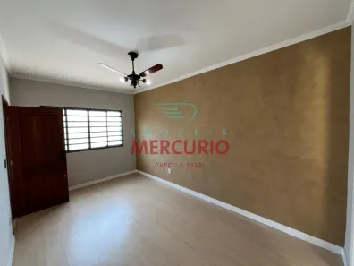 Casa com 3 Quartos à venda, 150m² no Centro, Bauru