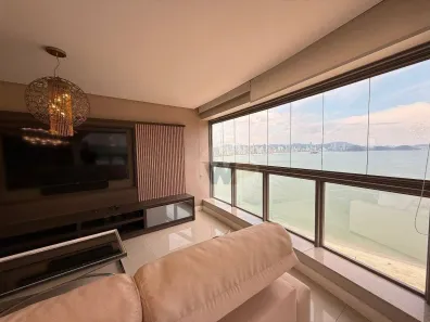Apartamento com 4 Quartos para alugar, 183m² no Centro, Balneário Camboriú