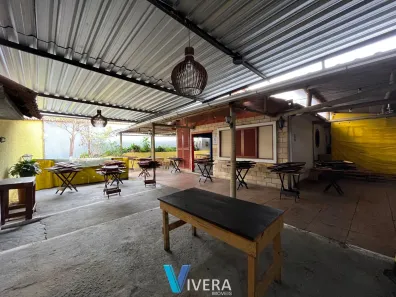 Imóvel Comercial com 3 Quartos à venda, 200m² no São Pedro, Teresópolis