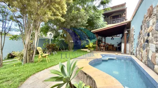 Casa de Condomínio com 3 Quartos à venda, 180m² no Ogiva, Cabo Frio