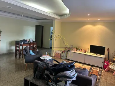 Casa com 4 Quartos à venda, 143m² no João Pinheiro, Belo Horizonte