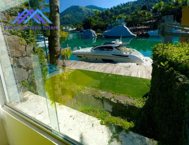 Casa de Condomínio com 5 Quartos à venda, 1600m² no Vila da Petrobrás, Angra dos Reis