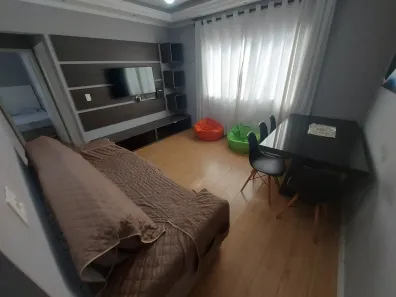 Apartamento com 2 Quartos à venda, 70m² no Jardim Las Palmas, Guarujá