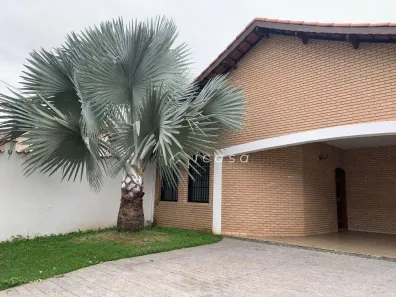 Casa com 4 Quartos à venda, 234m² no Vila Resende, Caçapava