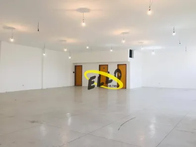 Ponto Comercial à venda, 1250m² no Centro, Cotia