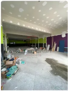 Galpão/Depósito/Armazém para alugar, 162m² no Vila Invernada, São Paulo