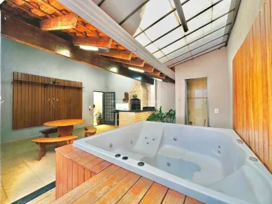 Casa com 3 Quartos à venda, 174m² no Vila Militar, Uberaba