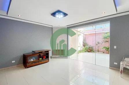 Sobrado com 3 Quartos para alugar, 174m² no Jardim Stella, Santo André