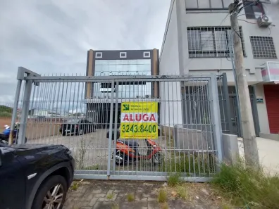 Sala Comercial para alugar, 60m² no Camaquã, Porto Alegre