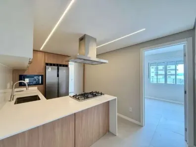 Apartamento com 3 Quartos à venda, 104m² no Centro, Florianópolis