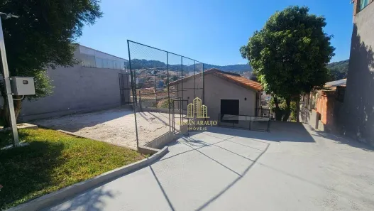 Casa com 3 Quartos para alugar, 460m² no Horto Florestal, São Paulo