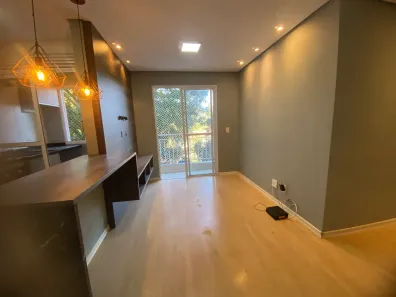 Apartamento com 2 Quartos para alugar, 46m² no Jardim Marilu, Carapicuíba