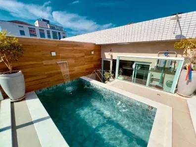 Casa com 3 Quartos à venda, 167m² no Embaré, Santos