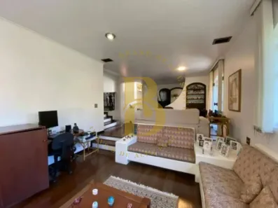 Casa com 3 Quartos à venda, 219m² no Alto de Pinheiros, São Paulo