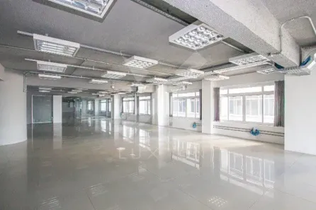 Sala Comercial para alugar, 757m² no Centro Histórico, Porto Alegre