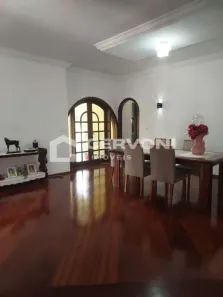 Casa com 5 Quartos para alugar, 435m² no Jardim Califórnia, Jacareí