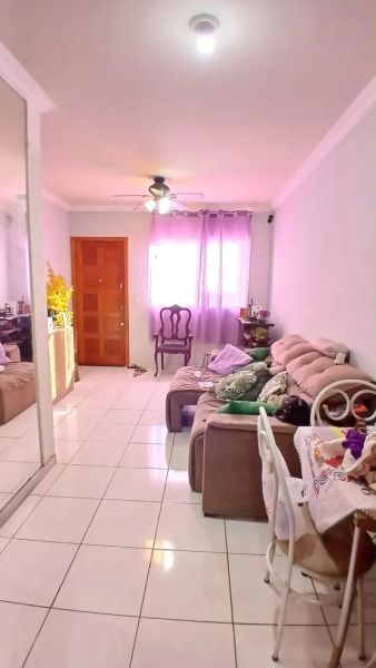 Casa com 2 quartos — Copacabana, Belo Horizonte