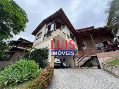 Casa de Condomínio com 3 Quartos à venda, 395m² no Piratininga, Niterói