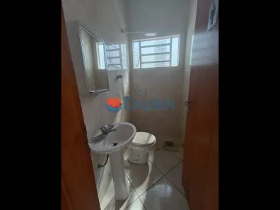 Casa para alugar, 198m² no Vila Coralina, Bauru