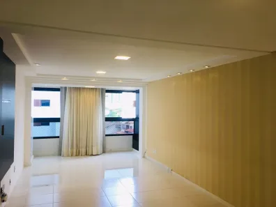 Apartamento com 3 Quartos à venda, 135m² no Candeias, Vitória da Conquista