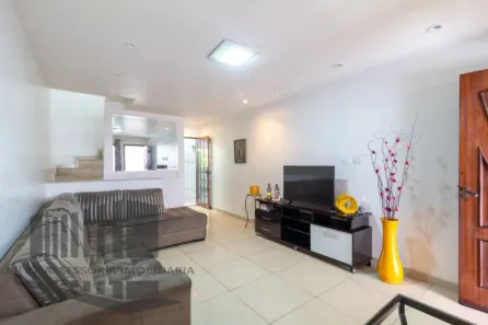 Casa com 2 Quartos à venda, 112m² no Jardim Santa Margarida, São Paulo