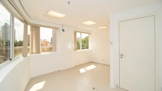 Sala Comercial para alugar, 80m² no Santa Terezinha, São Bernardo do Campo