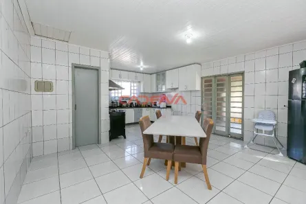 Casa com 3 Quartos à venda, 199m² no Bairro Alto, Curitiba
