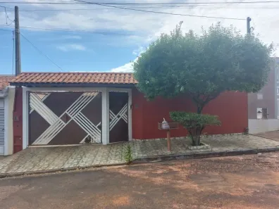 Casa com 3 Quartos à venda, 100m² no Palmital, Marília