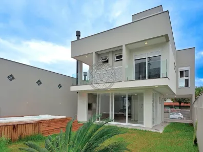 Casa com 3 Quartos à venda, 195m² no Campeche, Florianópolis