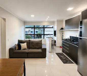 Apartamento com 2 Quartos para alugar, 65m² no Praia dos Amores, Balneário Camboriú