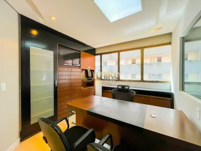 Imóvel Comercial com 3 Quartos à venda, 103m² no Centro, Curitiba
