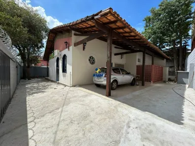 Casa com 4 Quartos para alugar, 231m² no Planalto, Belo Horizonte