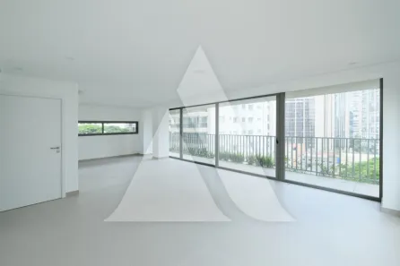 Apartamento com 2 Quartos para alugar, 162m² no Vila Nova Conceição, São Paulo