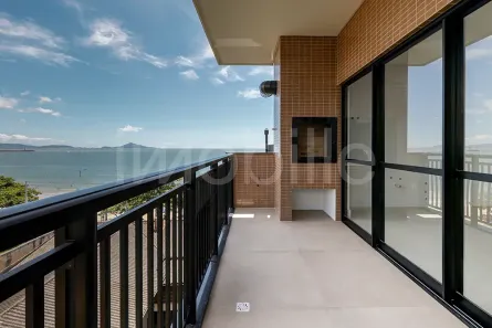 Apartamento com 3 Quartos para alugar, 211m² no Cabeçudas, Itajaí