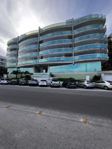 Apartamento com 3 Quartos para alugar, 150m² no Vila Nova, Cabo Frio