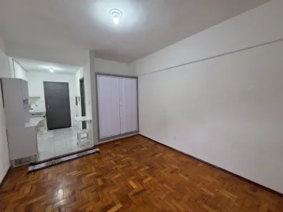 Kitnet com 1 Quarto para alugar, 25m² no Centro, Campinas
