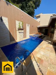 Sobrado com 4 Quartos à venda, 399m² no Vila Assis Brasil, Mauá