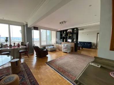 Apartamento com 3 Quartos à venda, 250m² no Independência, Porto Alegre