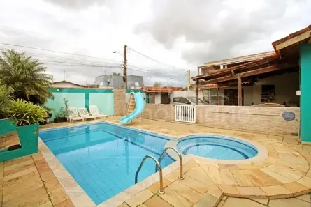 Casa com 3 Quartos à venda, 140m² no Jardim Veneza, Peruíbe