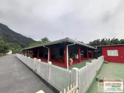 Fazenda/Sítio com 4 Quartos à venda, 384m² no , Itariri
