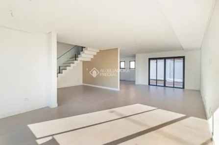 Casa de Condomínio com 3 Quartos à venda, 150m² no Ipanema, Porto Alegre