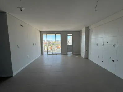 Apartamento com 2 Quartos à venda, 70m² no Barreiros, São José