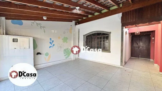 Sobrado com 3 Quartos à venda, 164m² no Esplanada Santa Terezinha, Taubaté