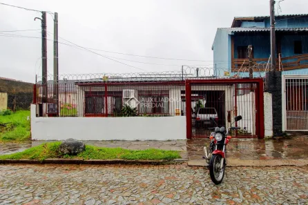 Casa com 5 Quartos à venda, 300m² no Jardim Itu, Porto Alegre