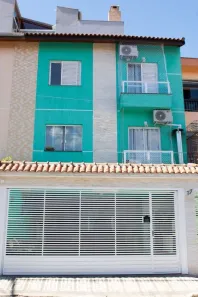 Casa com 2 Quartos para alugar, 300m² no Vila Humaitá, Santo André