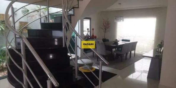 Sobrado com 4 Quartos à venda, 312m² no Independência, São Bernardo do Campo